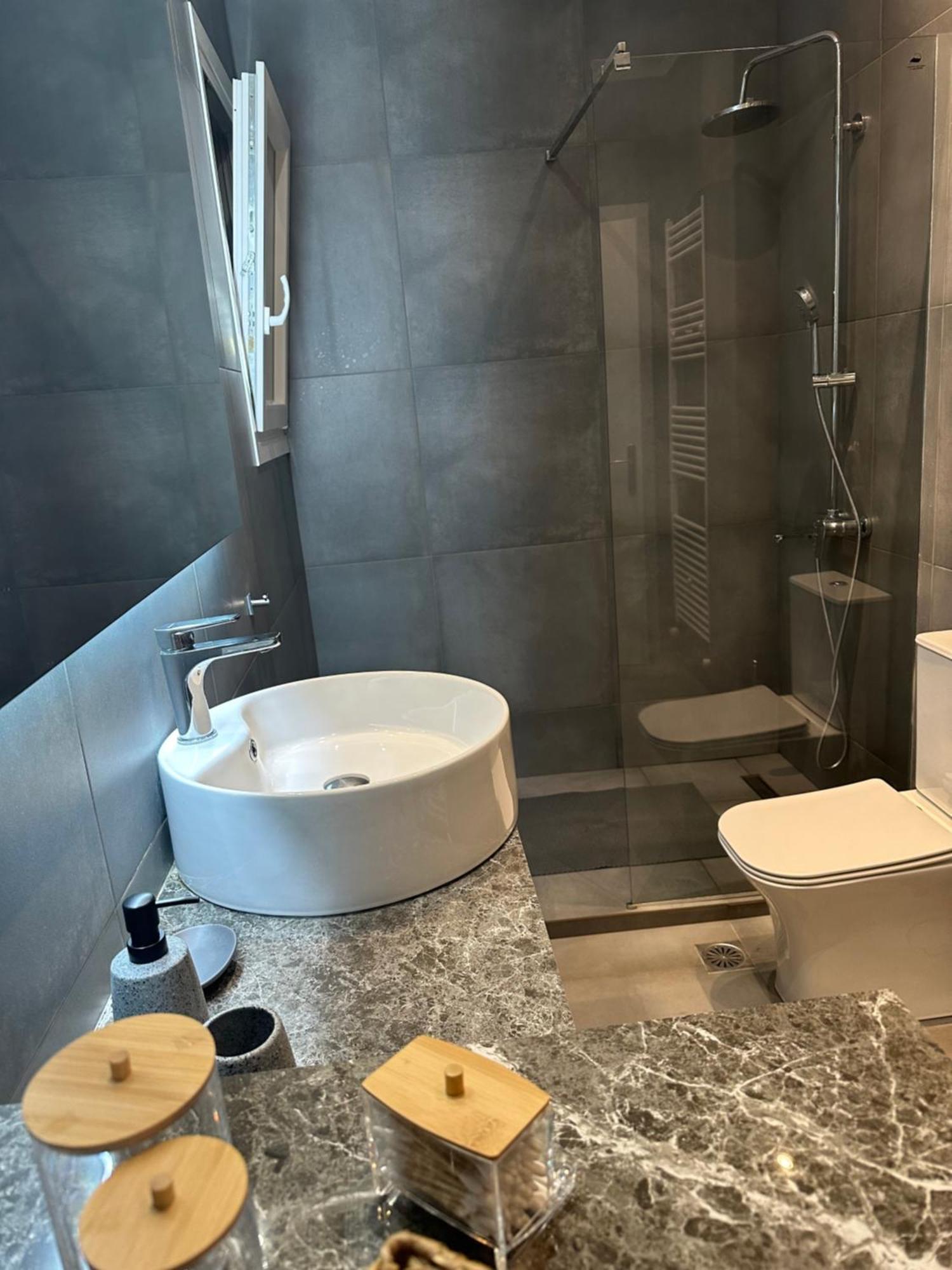 Queen Calliope Garden Suites Кавала Екстериор снимка